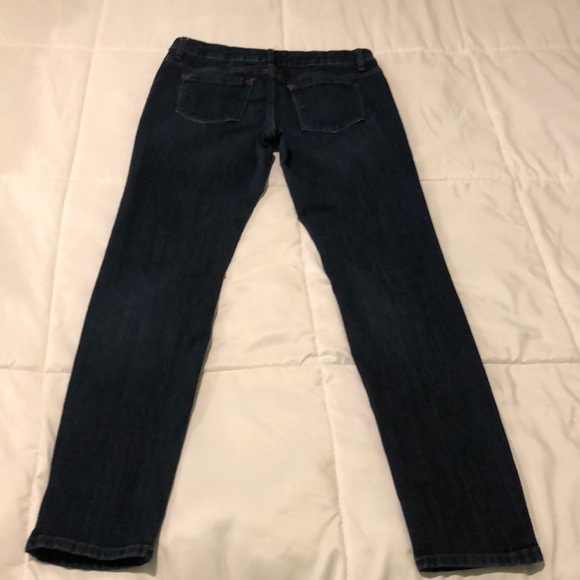 Vera Wang skinny blue dark jeans with pockets front and back - Picture 2 of 6